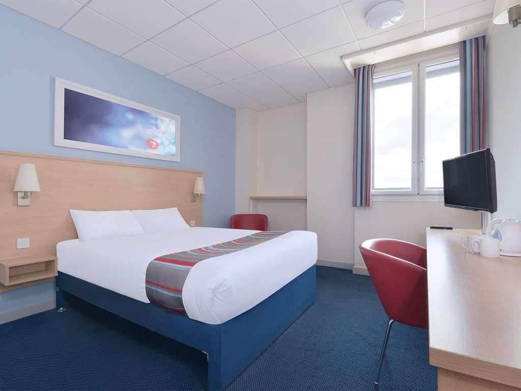 Travelodge Nottingham Riverside Pokoj fotografie