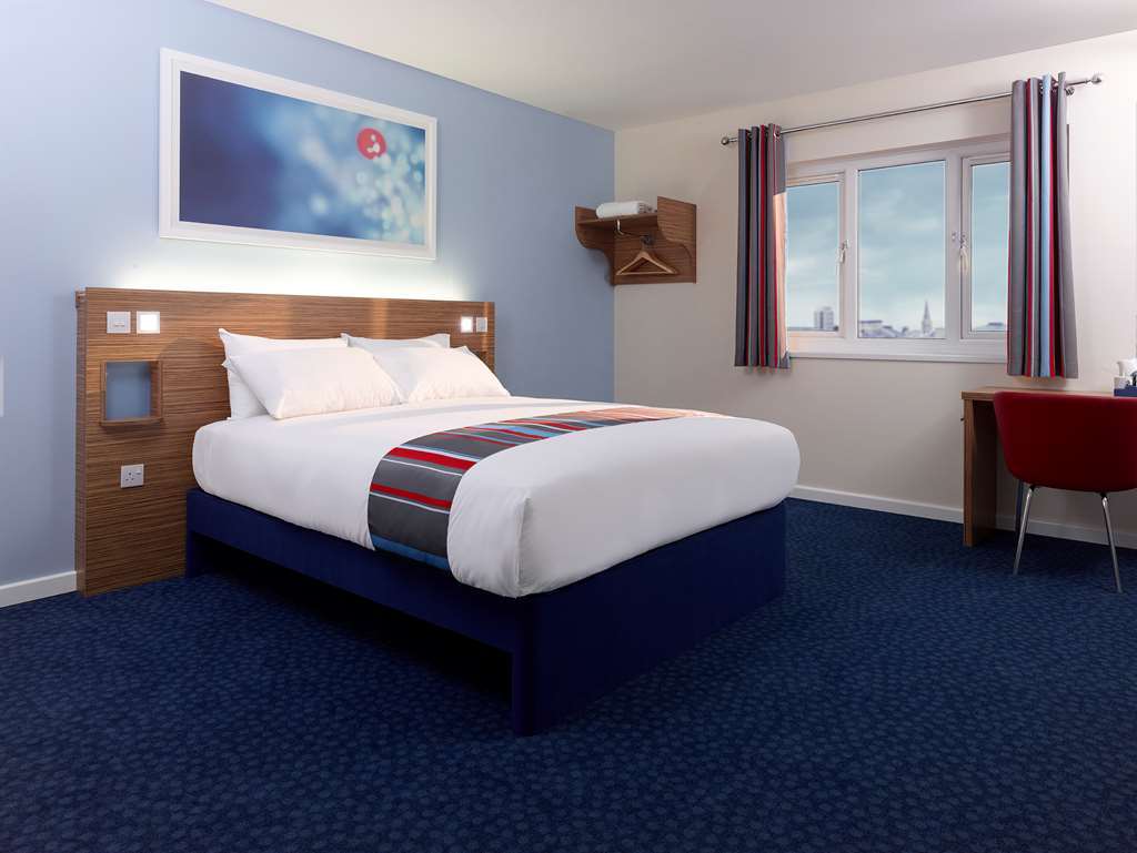 Travelodge Nottingham Riverside Pokoj fotografie