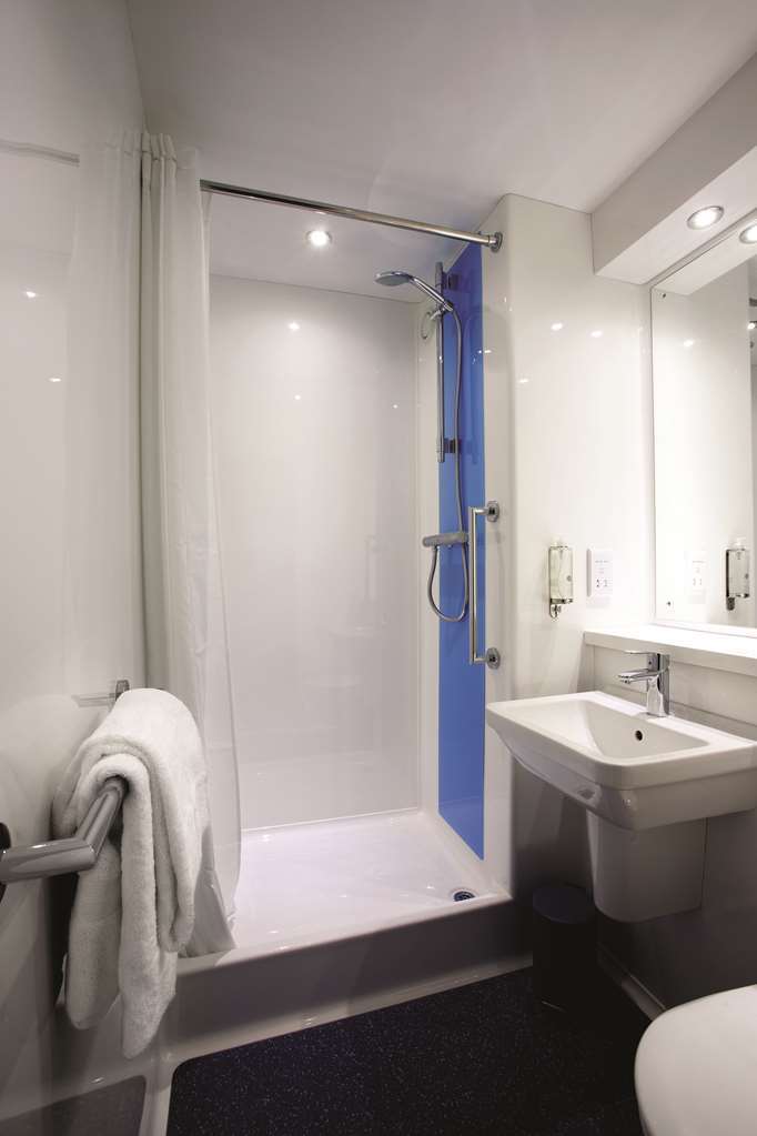 Travelodge Nottingham Riverside Pokoj fotografie